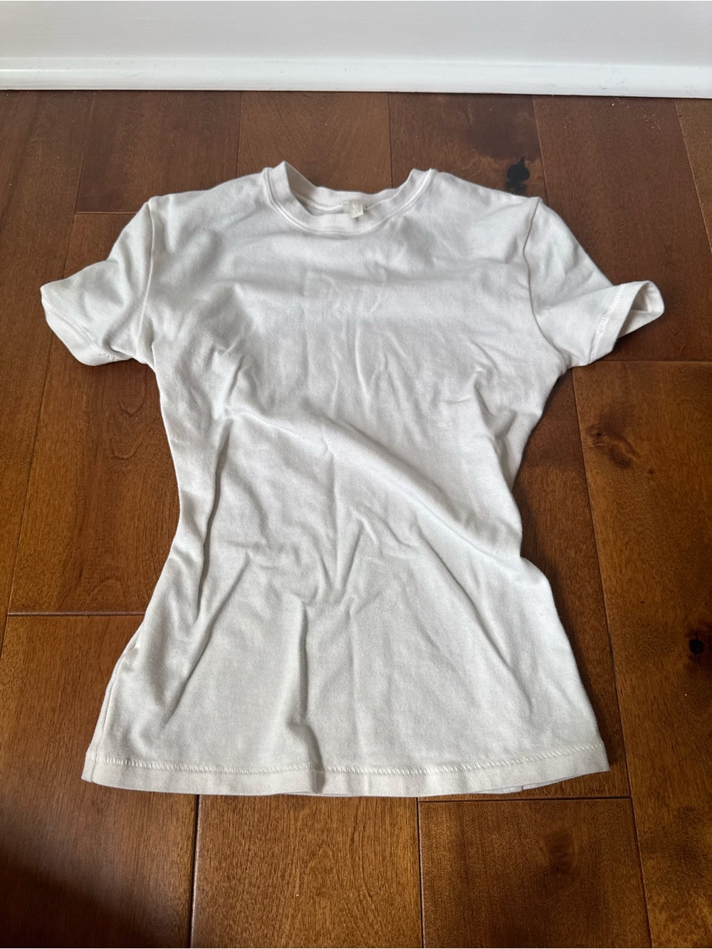 SKIMS top